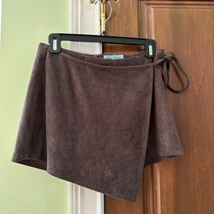 LF Boutique Mint Vanilla Brown Suede Skort